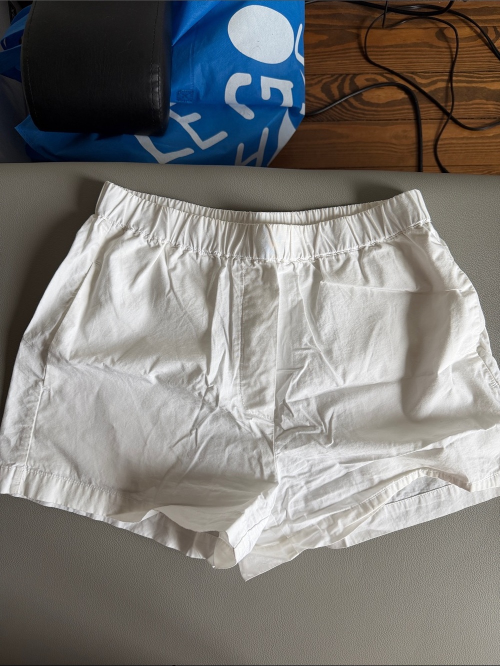 Aritzia Wilfred White Athletic Drawstring Waist Shorts